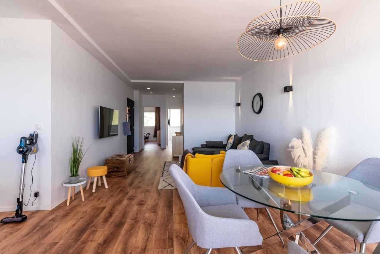 Magnifique Appartement Vue Mer, Spacieux Et Traversant Ajaccio  Exterior foto